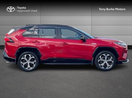 2022 Toyota Rav4 - Plug In Hybrid - PHEV - SPORT Edition - Beautiful Car - BiTone - Super Specification // Remote Central Locking // Front Electric Windows // Rear Electric Windows // Electric Mirrors // Heated Mirror €40,799