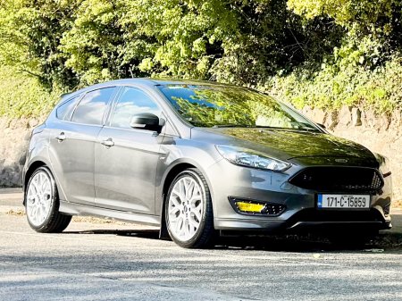 2017 Ford Focus 1.0 ST-LINE!! €12,950