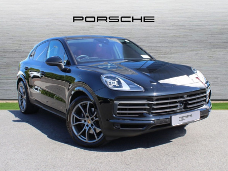 2022 Porsche Cayenne E-Hybrid Coupe €82,000