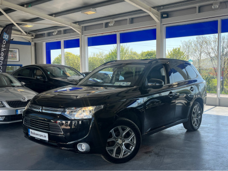 2015 Mitsubishi Outlander MINI ONE 2.0 GX 4H PHEV 5DR A 1.6 GRAPHITE 3DR