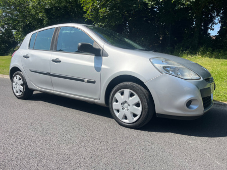 2012 Renault Clio 1.2 16V ETHANOL EXPRESSION ECO €3,495