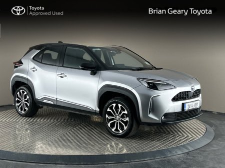 2024 Toyota Yaris Cross HYBRID LUNA SPORT