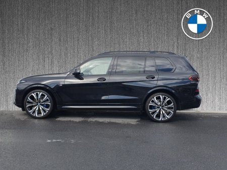 2023 BMW X7 xDrive40d M Sport €134,995