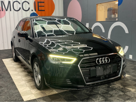 2019 Audi A3 Sportback 1.4 TFSI AUTOMATIC / 49k KMs / Virtual Cockpit / Adaptive Cruise & Reverse Camera
