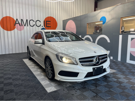 2013 Mercedes-Benz A Class A180 AUTOMATIC AMG LINE SPORT / 70k KMs / REVERSE CAMERA & MORE