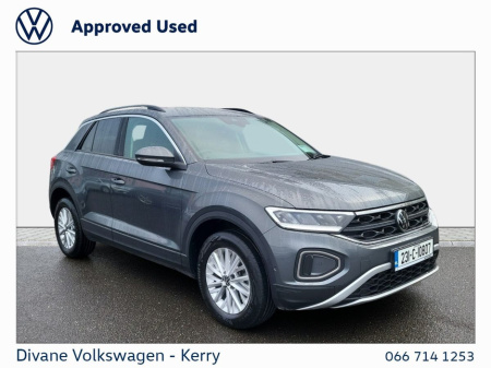 2023 Volkswagen T-Roc LIFE 2.0 TDI 116 BHP €32,950