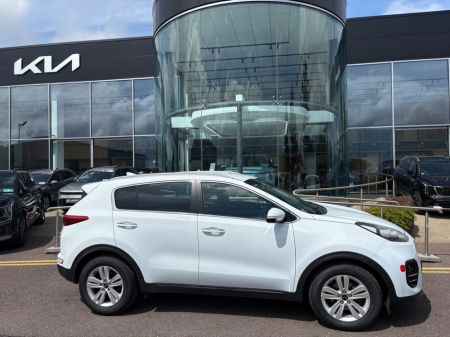 2016 Kia Sportage 1.7D Premium Spec Air Con, Bluetooth, Electric Windows, Multifunctional Steering Wheel, Sat Nav, Six Speed Transmission, Parking Sensors, Remote Centr €13,900