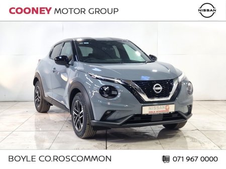 2025 Nissan Juke SV Premium