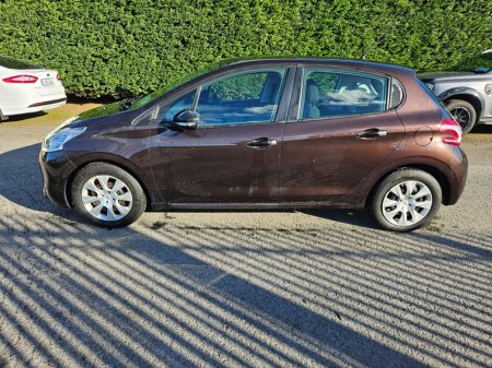 2013 Peugeot 208 ACCESS 1.0 4DR €4,950