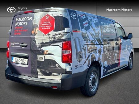 2025 Toyota Proace Proace 2.0(145) GX LWB AT €40,000