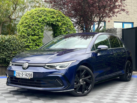2023 Volkswagen Golf R-LINE 1.5 TSI MHEV AUTO // LOW MILEAGE // HEATED SEATS & STEERING WHEEL // FULL R-LINE SPEC
