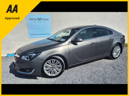 2017 Opel Insignia ELITE €9,850