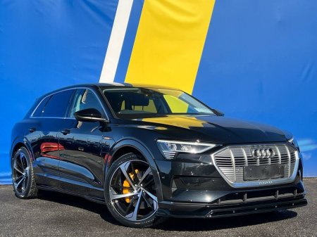 2021 Audi e-tron 50 QUATTRO RS-PERFORMANCE // LOW MILEAGE // ADAPTIVE AIR SUSPENSION // DIGITAL CLUSTER