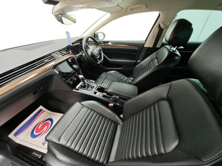 2018 Volkswagen Passat 2.0 TDI Elegance Line Automatic, 360 Reversing camera €24,995