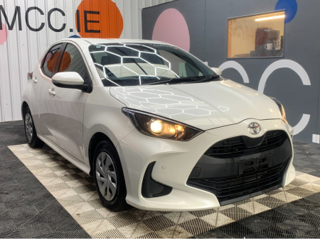 2022 Toyota Yaris ONLY €17950! YARIS AUTOMATIC 1.0 X / 77k KMs / Reverse Camera / Automatic