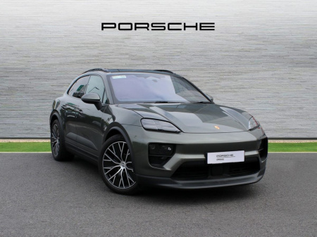 2025 Porsche Macan 4 Electric €95,000