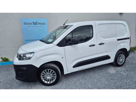 2021 Citroen Berlingo 1.5l €10,450