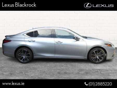 2023 Lexus ES 300 H Hybrid Dynamic €46,950