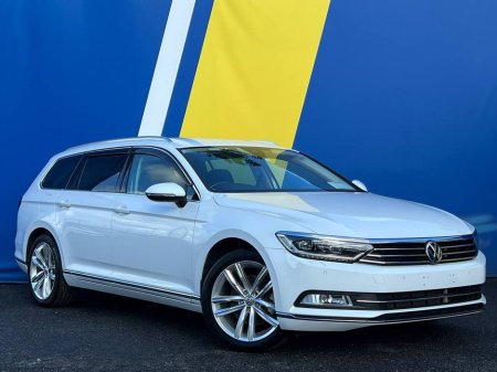 2016 Volkswagen Passat VARIANT HIGHLINE 1.4 TSI AUTO // DRIVER MASSAGE SEAT // REVERSE CAMERA // LANE ASSIST