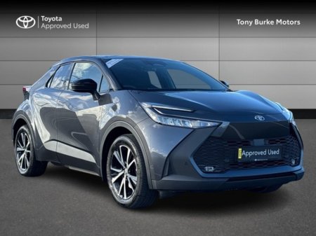 2025 Toyota C-HR PHEV - Save EUR 6,200 - Plug In Hybrid - Sport Edition - No Range Anxiety - 2lt - 223bhp // Remote Central Locking // Front Electric Windows // Rear Electric Windows // Electric Mirrors // Heated Mirr