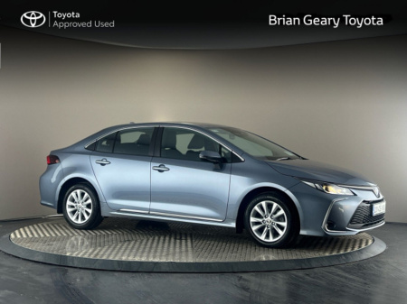 2023 Toyota Corolla HYBRID LUNA SALOON