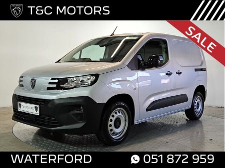 2025 Peugeot Partner Pro Plus, Automatic with Comfort Pack