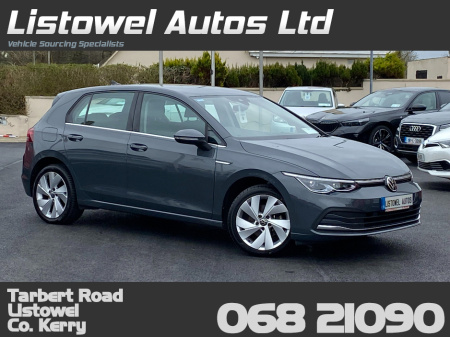 2022 Volkswagen Golf STYLE 1.5 TSI 130HP * VIRTUAL COCKPIT*SATELLITE NAVIGATION *  REVERSE CAMERA * ADAPTIVE CRUISE CONTROL * BLUETOOTH * PARKING SENSORS FRONT & REAR * BLIND SPOT MONITOR * FINANCE AVAILABLE