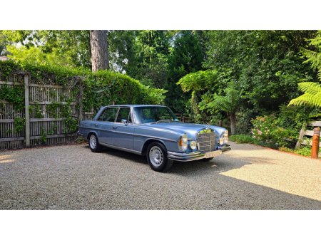 1969 Mercedes-Benz 300  €40,000