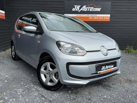 2015 Volkswagen up! 1.0 MOVE UP! AUTO 3DR €8,995