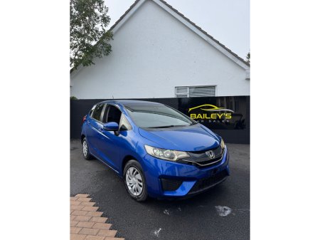 2015 Honda Fit 2015 Honda fit 1.3 auto