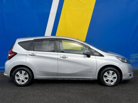 2020 Nissan Note 1.2 HYBRID AUTO // SERVICE HISTORY // DIGITAL CLIMATE CONTROL // LANE ASSIST €11,950