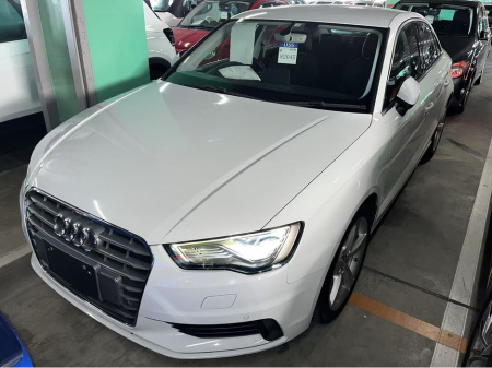 2016 Audi A3 Saloon 1.4 TFSI SE SPORT PLUS PETROL AUTOMATIC // JUST 77000 KMS FROM NEW // STUNNING CAR THROUGHOUT // BLUETOOTH MEDIA // UPGRADED ALLOYS // FULL PARK ASSIST // REVERSING CAMERA