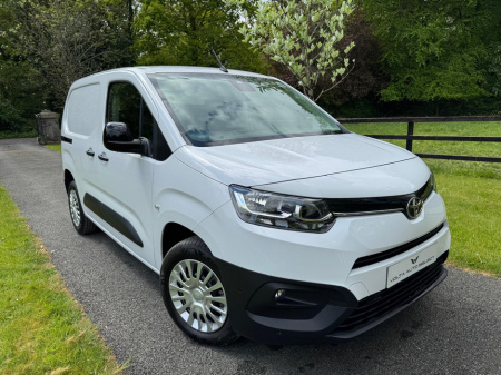 2024 Toyota Proace  €21,950