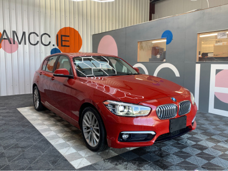 2019 BMW 1 Series 118d FASHIONISTA AUTOMATIC / 41k KMs / Heated Leather, Reverse Camera & More