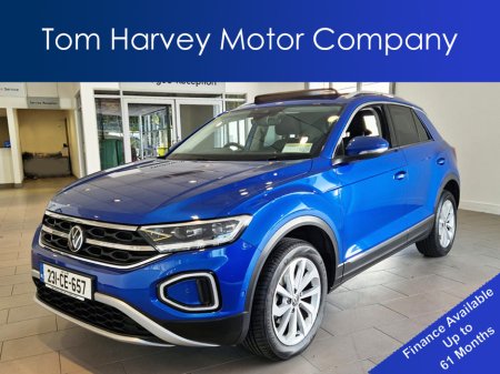2023 Volkswagen T-Roc STYLE PLUS 1.5 TSI 150hp DSG + Pan Roof + RV Camera
