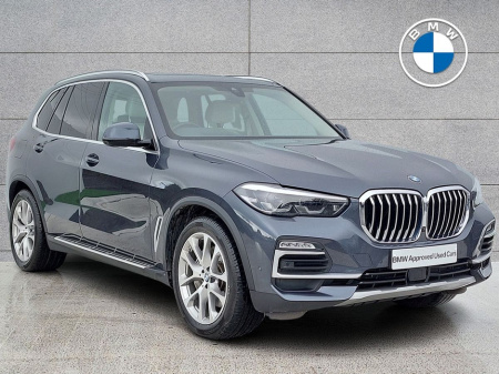 2021 BMW X5 xDrive45e xLine €53,995