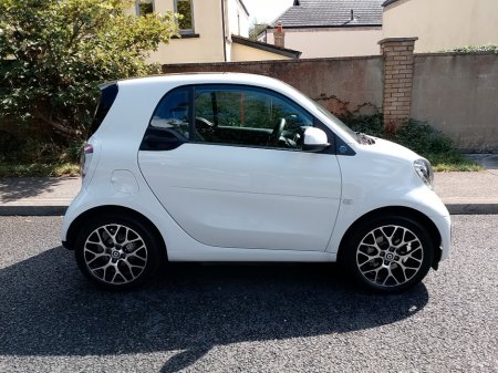 2023 Smart Fortwo Prime Exclusive 82PS €22,950