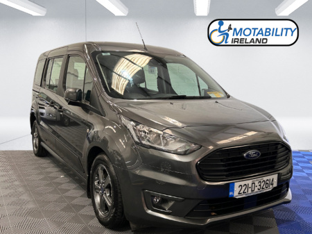 2022 Ford Tourneo Connect Wheelchair Accesible €41,995