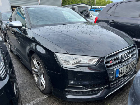 2014 Audi S3 QUATTRO 2.0 TFSI AUTO // LEATHER POWERED & HEATED SPORT SEATS // BANG & OLUFSEN // ADAPTIVE CRUISE CONTROL €19,900