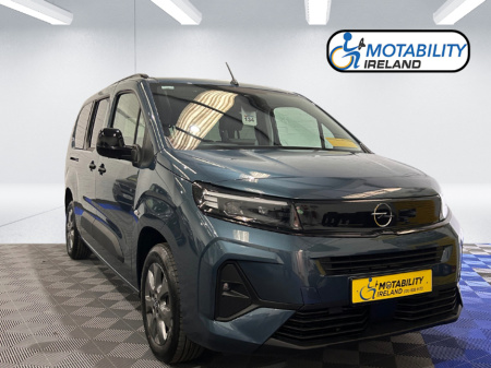 2025 Opel Combo Wheelchair Accessible Taxi