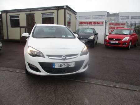 2014 Opel Astra S 1.4 I 100PS 4DR €6,950