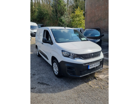 2021 Peugeot Partner 1.5 BLUE HDI 75 PANELL PANELLED 6.2 3 €11,350