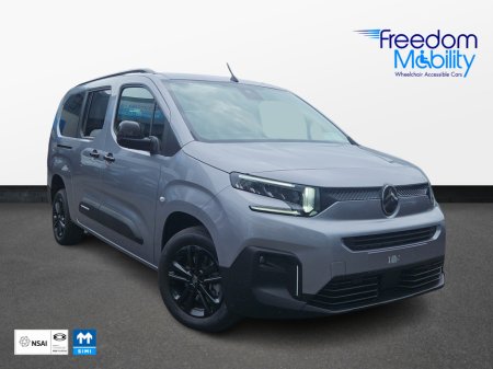2025 Citroen Berlingo Multispace Automatic Wheelchair Access Taxi Spec