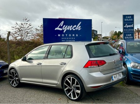 2014 Volkswagen Golf 1.2 Petrol, 5 speed manual €11,995