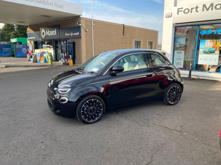 2025 Fiat 500e La Prima by Bocelli €28,495