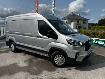 2025 Maxus Deliver 9 FWD SILVER IN STOCK LUX MODEL