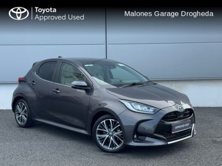 2023 Toyota Yaris 1.5 Hybrid Platinum *Panormic Roof* Call Now 041 980 2420