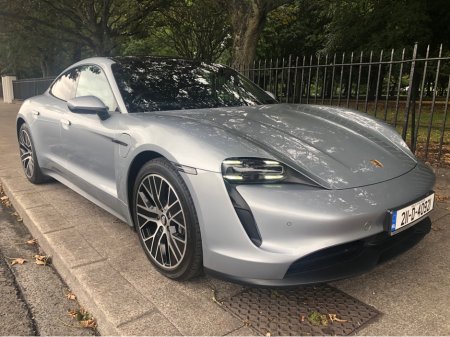 2021 Porsche Taycan PAN ROOF 350 kw 93 kwh