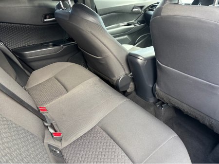 2023 Toyota C-HR HYBRID SPORT BI-TONE 4DR €25,850