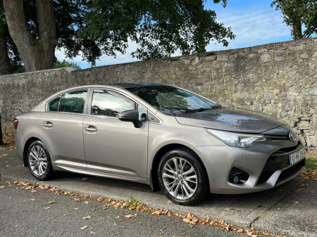 2016 Toyota Avensis 1.6 D LUNA NAV 4DR €9,995